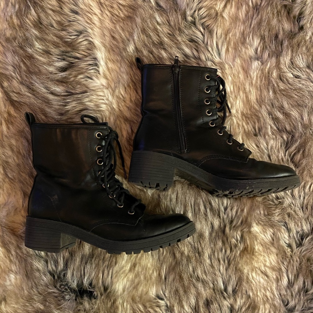 Heeled Zip up Lace up Combat Boots